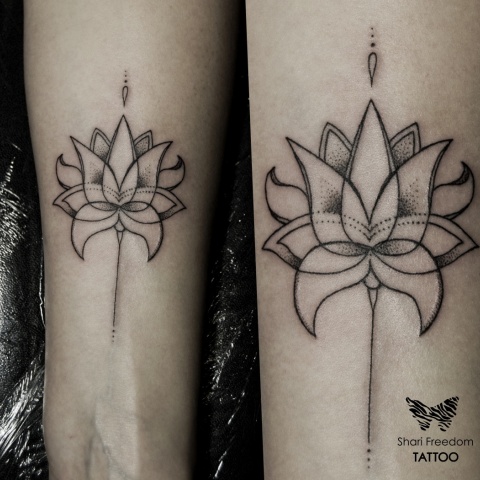 lotosový květ tetování na ruce